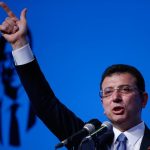 Ο φυλακισμένος δήμαρχος της Κωνσταντινούπολης Ιμάμογλου προκαλεί τον Ερντογάν να προκηρύξει πρόωρες εκλογές τώρα