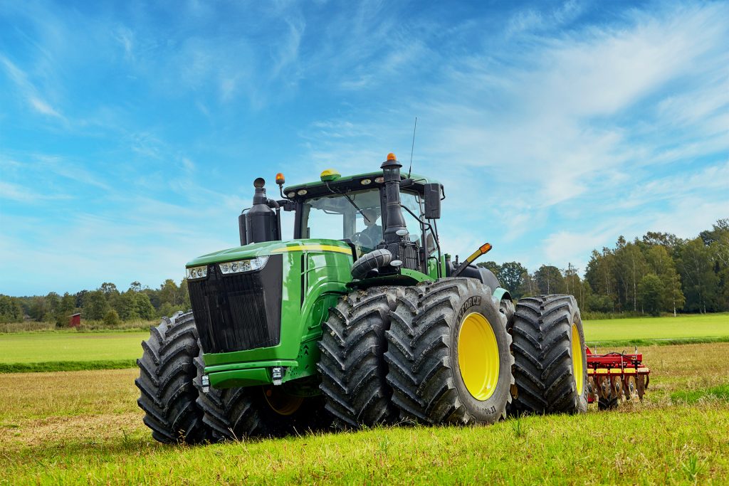 Ιδανικά για τις ανάγκες της γεωργίας ακριβείας τα σύγχρονα ελαστικά της BKT - Profi