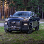 Επιβλητικά και ασταμάτητα τα κορυφαία διπλοκάμπινα pick-up KGM Musso Grand