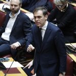 Βουλή: Ήρθη η ασυλία του Μάντζου μετά από μήνυση του Στίγκα