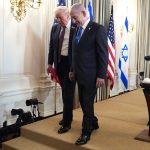 Ο Τραμπ είπε στο Νετανιάχου ότι πρέπει να συνεχιστούν οι διαπραγματεύσεις με το Ιράν