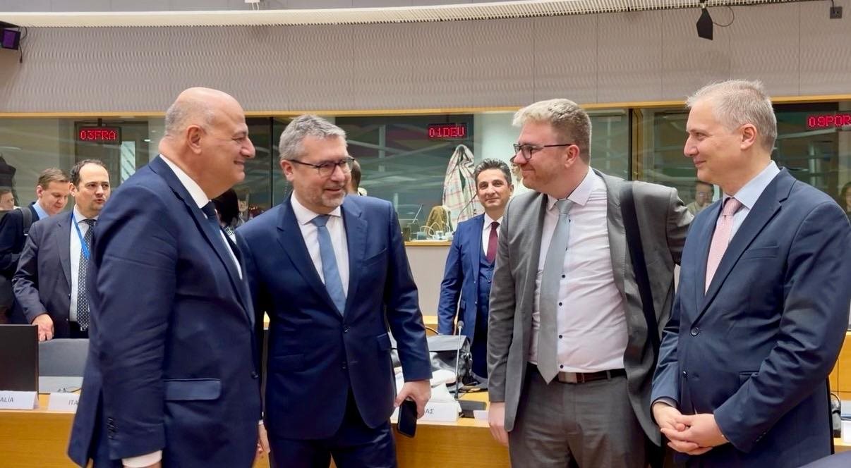 Μηχανισμό αντασφάλισης για  φυσικές καταστροφές ζήτησε  από τις Βρυξέλλες ο Τσιάρας