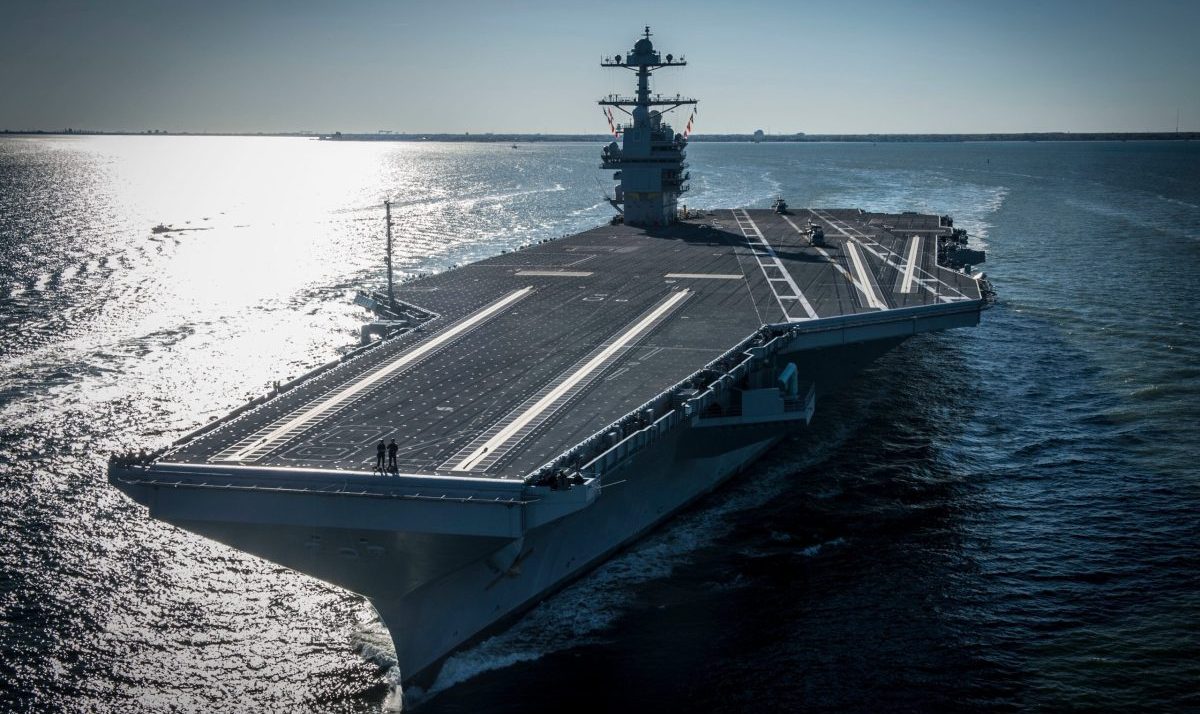Στη Μεσόγειο το αεροπλανοφόρο Ford: Σε πλήρη εξέλιξη η ανάπτυξη της αμερικανικής ισχύος προς τη Μέση Ανατολή εν μέσω εντάσεων με το Ιράν