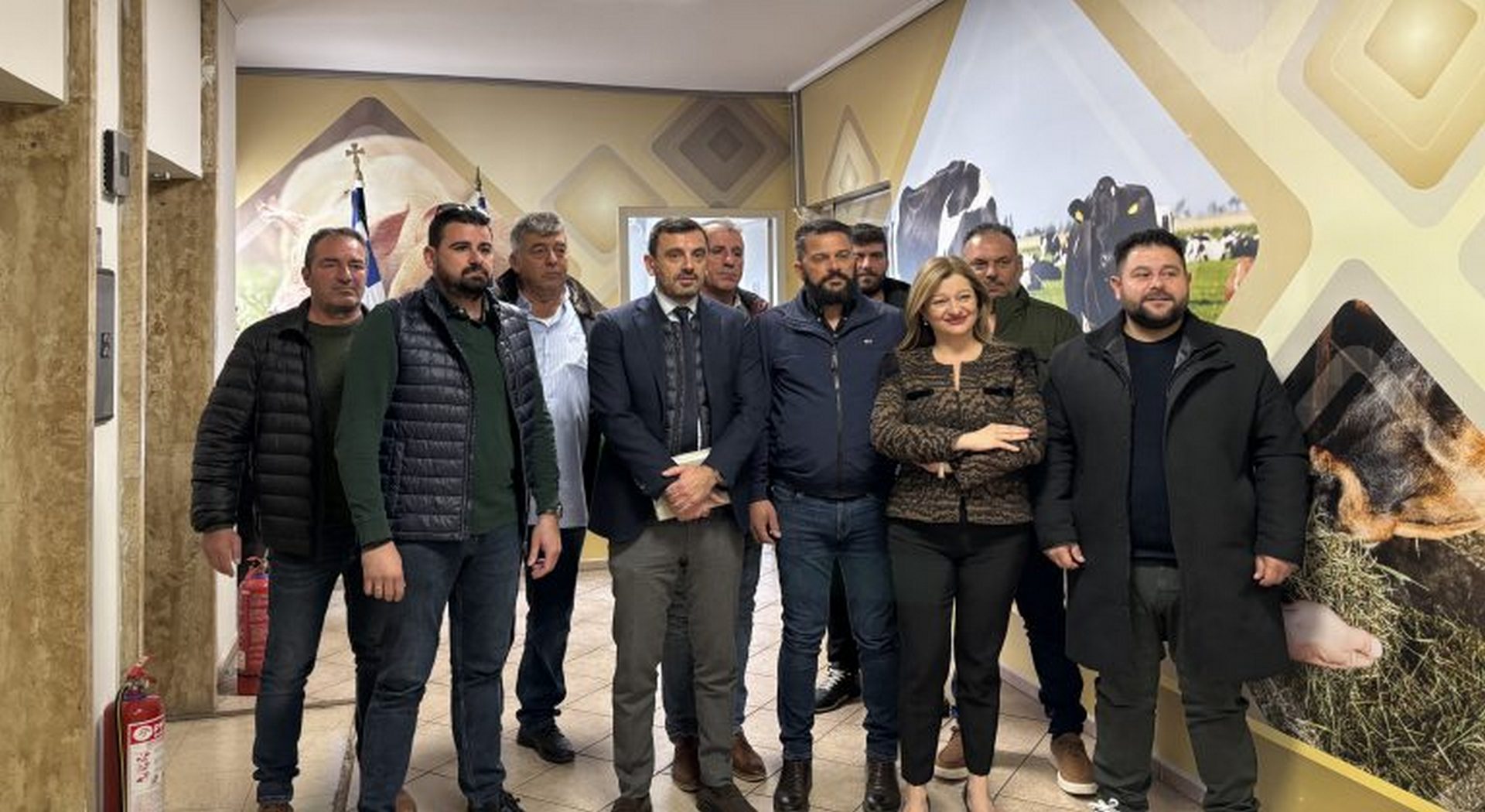 Γεωργοί και κτηνοτρόφοι της Ηλείας συναντήθηκαν με τον Τσιάρα - Τα αιτήματά τους • Έλληνας Αγρότης