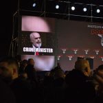 Χαμός στα Τίρανα: Συγκρούσεις διαδηλωτών με την αστυνομία