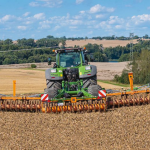 Κλείνουν τα 25 χρόνια οι δισκοσβάρνες Catros της Amazone