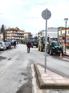 Οι αγρότες μπήκαν με τρακτέρ στο Αμύνταιο - Ετοιμάζονται για Αθήνα στις 13/2 (ΦΩΤΟ+Βίντεο) • Έλληνας Αγρότης
