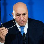 Ιταλία: Ο υπουργός Άμυνας Γκουίντο Κροζέτο αποκλείστηκε στο Ντουμπάι