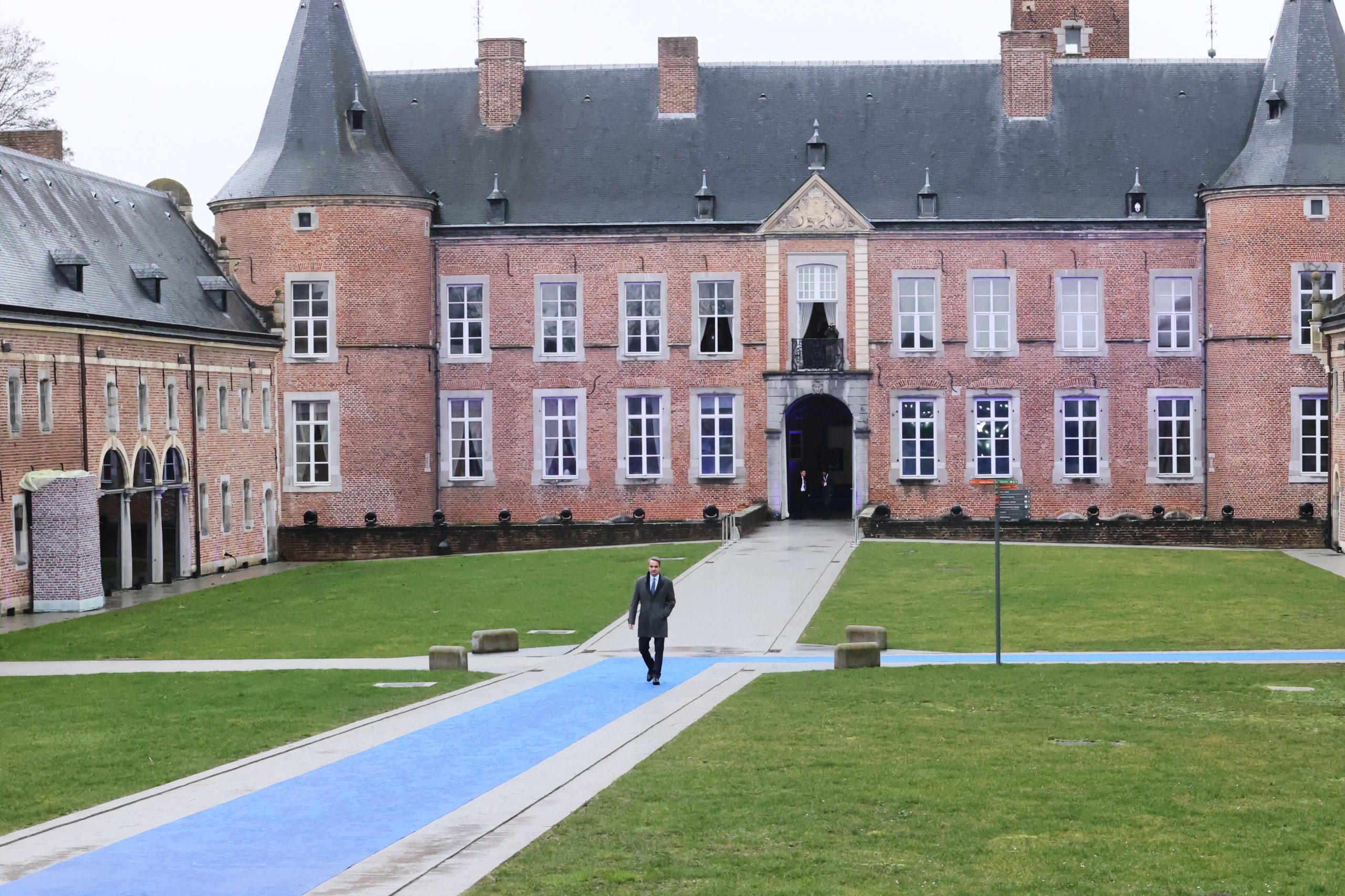 Σύνοδος των 27: Απαντήσεις στις γεωοικονομικές προκλήσεις - «Η ΕΕ Χρειάζεται μεγαλύτερη ενοποίηση σε ενέργεια για χαμηλότερες τιμές» τόνισε ο Κ. Μητσοτάκης - ertnews.gr