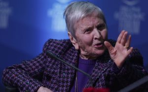 Ελένη Γλύκατζη-Αρβελέρ: Στη Μητρόπολη Αθηνών σήμερα το τελευταίο αντίο - Σε λαϊκό προσκύνημα η σορός της