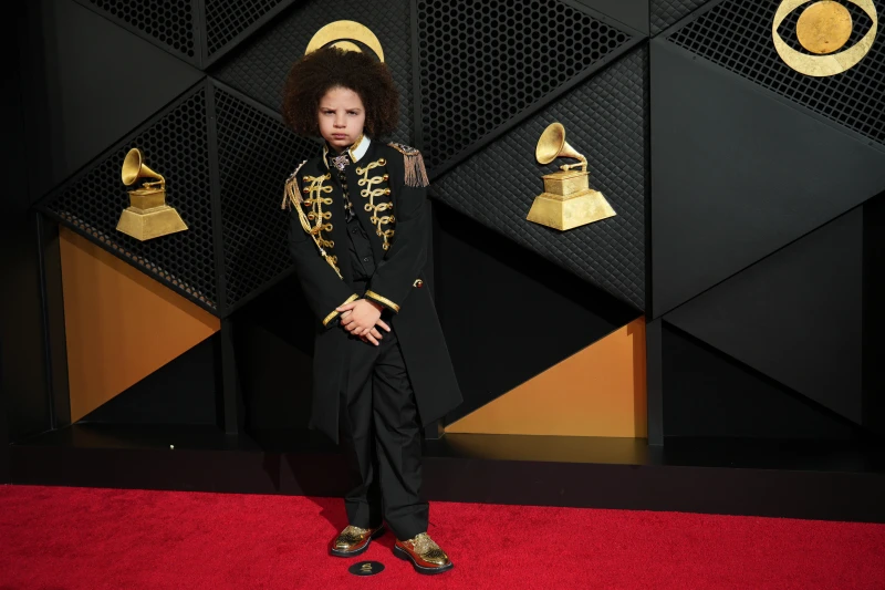 Βραβεία Grammy: Η τελετή απονομής 86 βραβείων σε ζωντανή τηλεοπτική μετάδοση