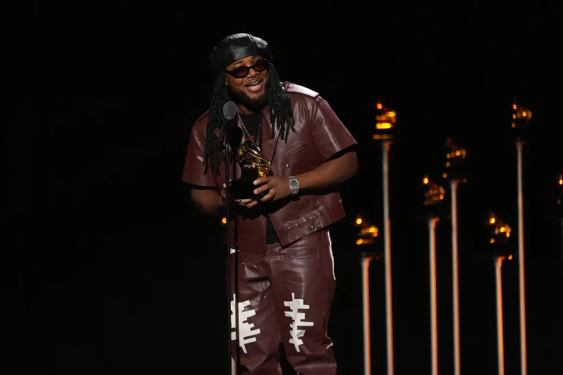 Βραβεία Grammy: Η τελετή απονομής 86 βραβείων σε ζωντανή τηλεοπτική μετάδοση