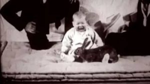 Το πιο ανήθικο πείραμα όλων των εποχών: Τι έκαναν επιστήμονες στον μικρό Άλμπερτ