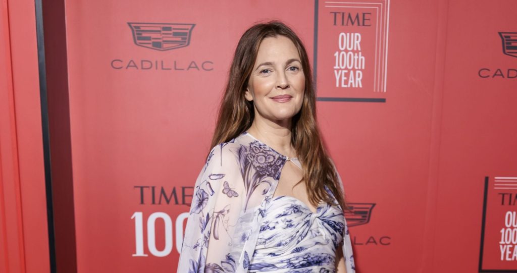 Ελληνικό «χρώμα» σε διαφήμιση με τους Ντρου Μπάριμορ-Ορλάντο Μπλουμ