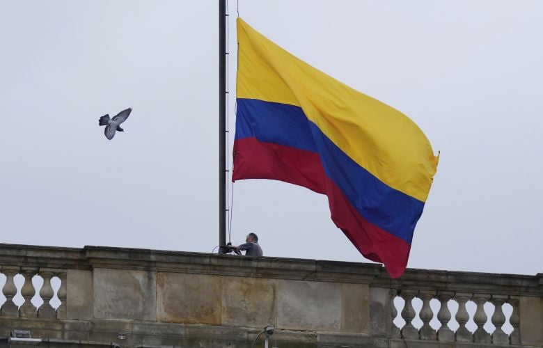 Η Κολομβία ξαναρχίζει την καταστροφή καλλιεργειών κόκας με τη χρήση γλυφοσάτης