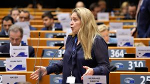 Tα μέτρα για την αγορά οίνου της ΕΕ δεν βάζουν τέλος στην κρίση, την μετριάζουν