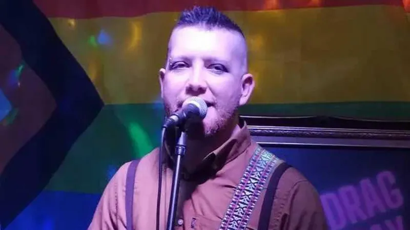 Μουσικός που έχασε τη φωνή του ξανατραγουδά χάρη στην τεχνητή νοημοσύνη