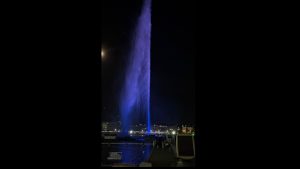 Η Γενεύη τιμά την ελληνική γλώσσα: Στα γαλανόλευκα ο εμβληματικός πίδακας Jet d’Eau