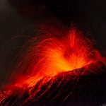 Επιστήμονες προειδοποιούν για έναν κρυφό κόσμο που «κοιμάται» βαθιά κάτω από τη Γη – Θα ξυπνήσει με κάτι που θα συμβεί μόνο μία φορά σε χιλιάδες χρόνια;