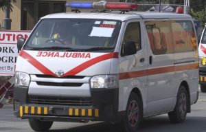 Τουλάχιστον δύο νεκροί και 17 τραυματίες από βομβιστική επίθεση έξω από αστυνομικό τμήμα στο Πακιστάν