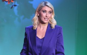 Σία Κοσιώνη: «Μετά από πολυήμερη νοσηλεία επέστρεψα, επιτέλους, ασφαλής και ήρεμη στο σπίτι»