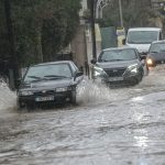 Καιρός: Κακοκαιρία εξπρές με καταιγίδες και θυελλώδεις ανέμους - Οι περιοχές σε red code