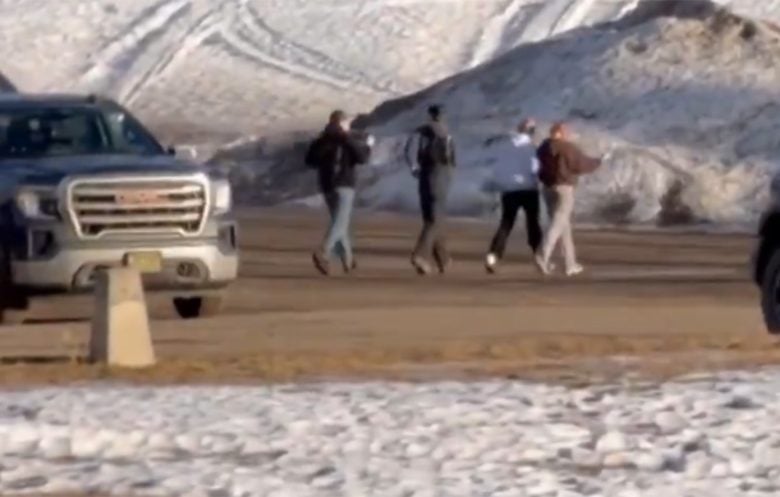 Επίθεση στον Καναδά: Ένοπλος άνοιξε πυρ σε σχολείο στη Βρετανική Κολομβία σκοτώνοντας 9 ανθρώπους προτού αυτοκτονήσει – Δείτε βίντεο