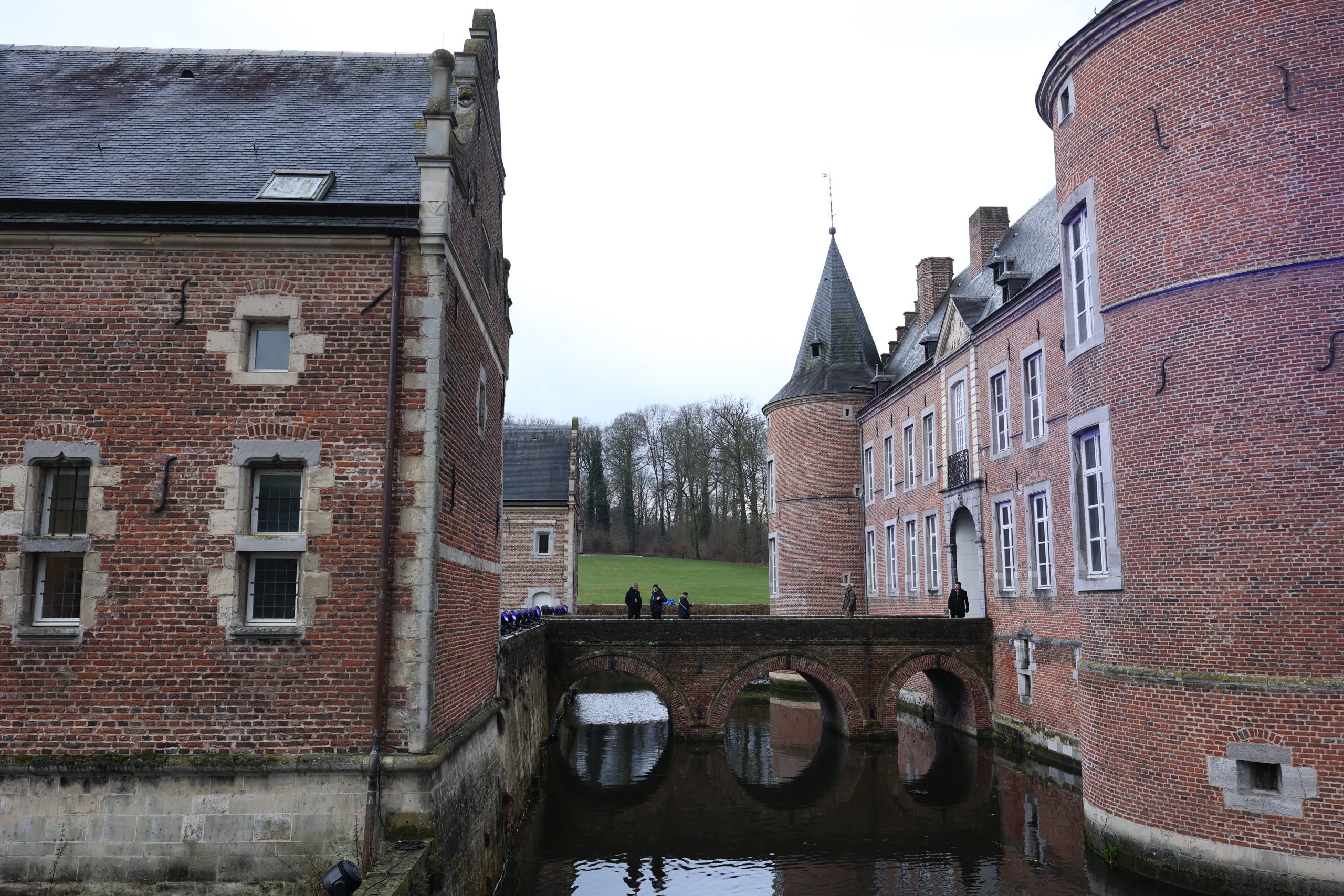 Μείωση των τιμών ενέργειας και χρέος στο επίκεντρο της Άτυπης Συνόδου της ΕΕ στο κάστρο Άλντεν Μπίζεν - Μην στέλνετε χρήματα στην Ουκρανία, προέτρεψε ο Όρμπαν