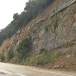 Η Ήπειρος αποκομμένη οδικώς: Έκλεισε η παλαιά Εθνική Οδός Άρτας-Αμφιλοχίας από νέα κατολίσθηση