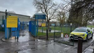 Δύο μαθητές τραυματίστηκαν μετά από επίθεση με μαχαίρι σε σχολείο του Λονδίνου