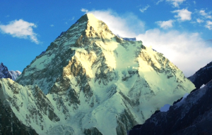 Η Apple αγόρασε το ντοκιμαντέρ ορειβασίας «The Last First: Winter K2»