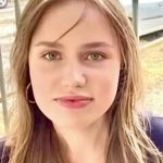 Λόρα: Η ηθοποιός που «χρησιμοποίησε» για να κλείσει εισιτήριο και το κρυπτογραφημένο email που θόλωσε τα ίχνη