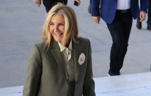 Εξιτήριο για την Μαρέβα Γκραμπόφσκι από το ΚΑΤ: Χειρουργήθηκε και στα δυο χέρια