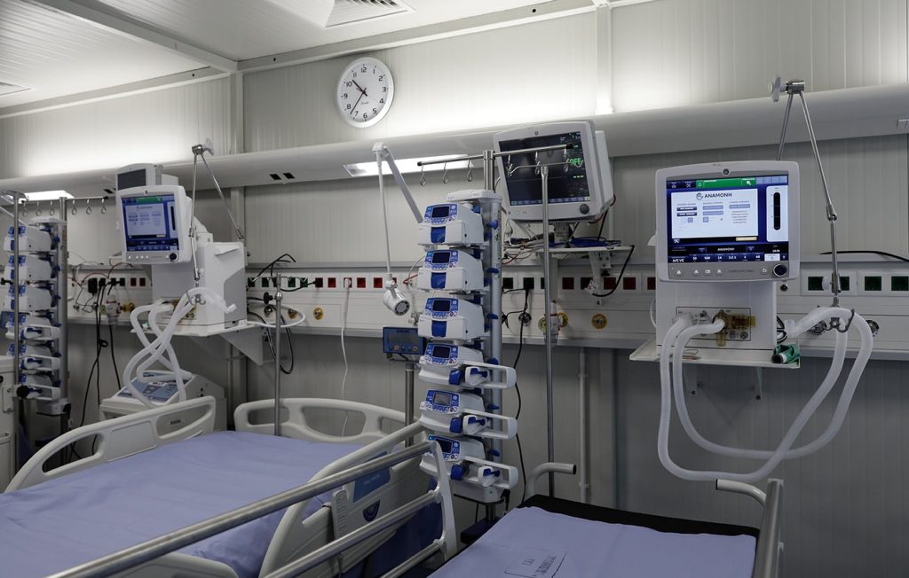 Σοκ στην Κομοτηνή: Έριξε υδροχλωρικό οξύ στο πρόσωπο υπαλλήλου που την έπιασε να κλέβει