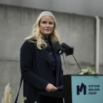 Η πριγκίπισσα διάδοχος της Νορβηγίας Μέτε-Μάριτ ζητά ξανά συγγνώμη για τις σχέσεις της με τον Τζέφρι Επστάιν