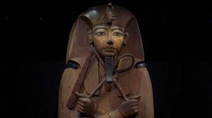 Η σαρκοφάγος του Ραμσή Β’ εκτίθεται για πρώτη φορά στο Λονδίνο