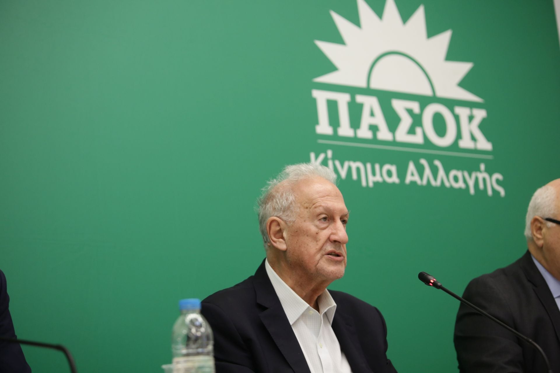 ΠΑΣΟΚ: Νέα Επιτροπή Διεύρυνσης - Όλα τα Ονόματα