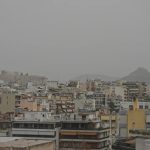 Καιρός: Παροδικές νεφώσεις με τοπικές βροχές – Αυξημένες συγκεντρώσεις σαχαριανής σκόνης στα νοτιοανατολικά
