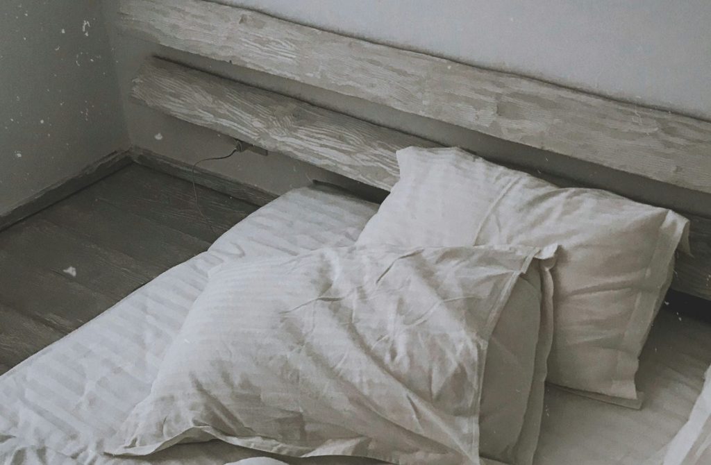 Πάτρα: 13χρονος νοσηλεύεται σε στρώμα στο πάτωμα της Παιδοψυχιατρικής Κλινικής