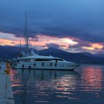 Ελαφόνησος: Προσάραξε θαλαμηγός με γαλλική σημαία – Σώοι οι τέσσερις επιβαίνοντες