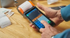 Αιφνιδιασμός από ΑΑΔΕ για το ηλεκτρονικό τιμολόγιο - Ποιους αφορά • Έλληνας Αγρότης