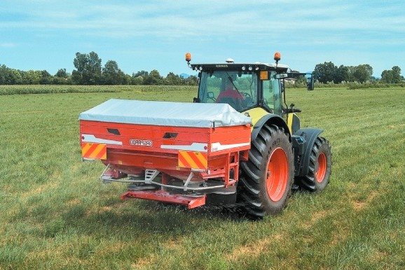 Εξόφληση τσεκ, ecoschemes, συνδεδεμένων ως το Πάσχα υποσχέθηκε ο Τσιάρας στους λαρισαίους αγρότες