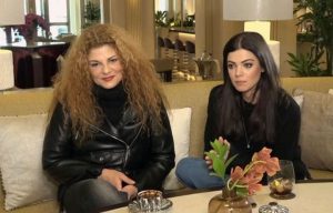 Τζένη Καζάκου: Υπήρχε πίεση όταν με σύγκριναν στην αρχή με την γιαγιά μου, Τζένη Καρέζη