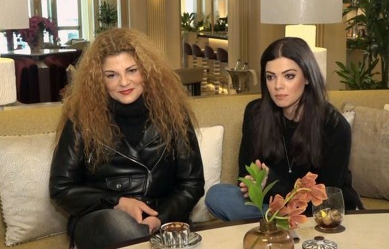 Τζένη Καζάκου: Υπήρχε πίεση όταν με σύγκριναν στην αρχή με την γιαγιά μου, Τζένη Καρέζη