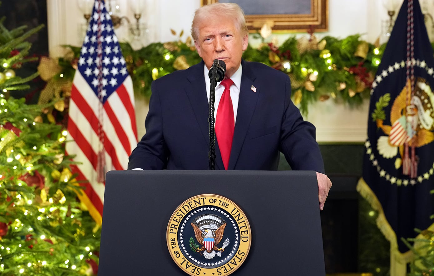 Ο Τραμπ επιβεβαίωσε ότι εξετάζει το ενδεχόμενο περιορισμένης στρατιωτικής επίθεσης κατά του Ιράν