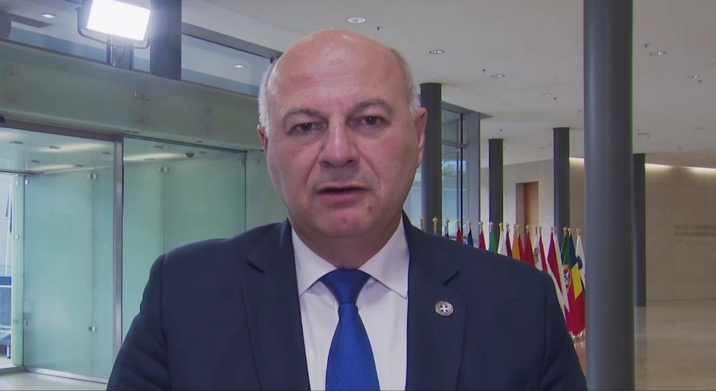 Τσιάρας: Αναδόμηση κτηνοτροφίας σε υγιή βάση - Παράλογο ότι συνεχίζονται οι κινητοποιήσεις • Έλληνας Αγρότης