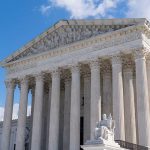 Το Ανώτατο Δικαστήριο των ΗΠΑ «μπλοκάρει» τους δασμούς του Τραμπ