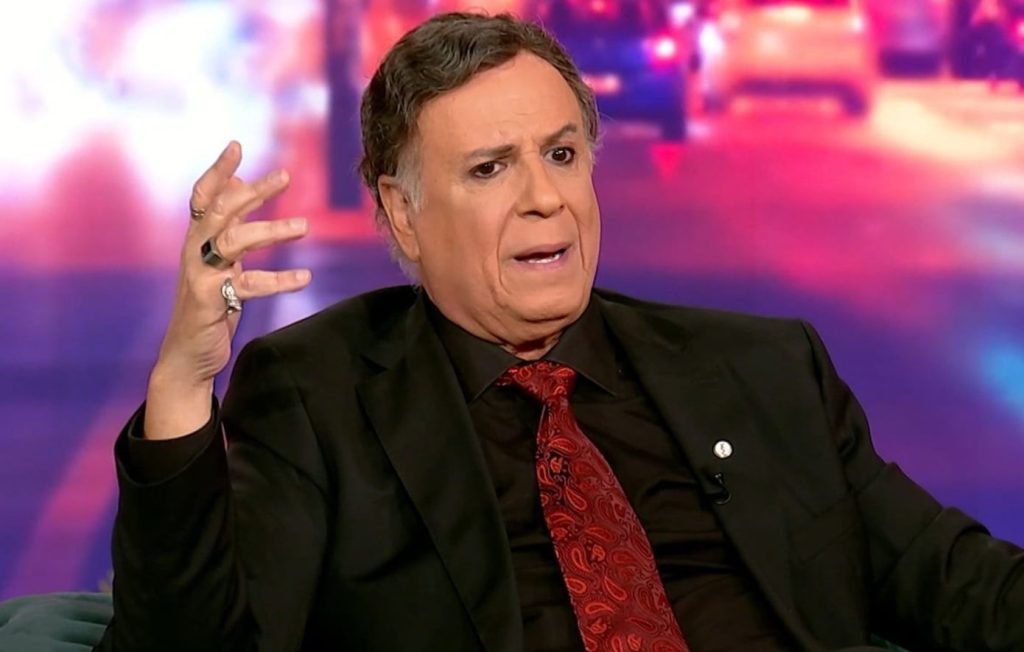 Χάρης Ρώμας: «Επιμένω στην ανδρική μου ταυτότητα, μου αρέσει που είμαι άνδρας»