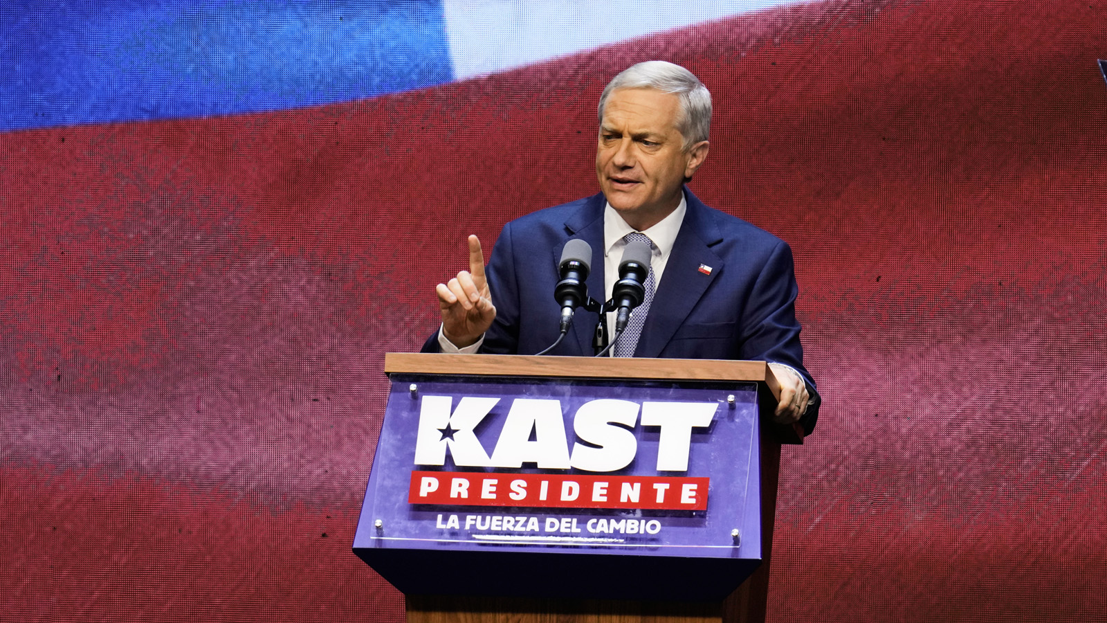 Ο Χοσέ Αντόνιο Καστ αμφισβητεί την οικονομική βοήθεια της Χιλής προς την Κούβα