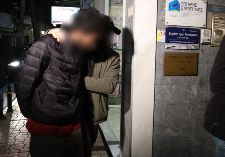 Προφυλακίστηκε ο Μαροκινός κατηγορούμενος για το ναυάγιο στη Χίο – «Δεν δέχεται ότι οδήγησε το συγκεκριμένο σκάφος»